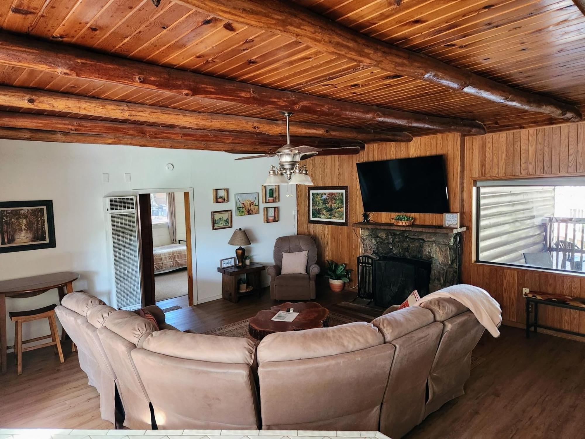 Lazy Oaks Resort Pinetop-Lakeside Bagian luar foto